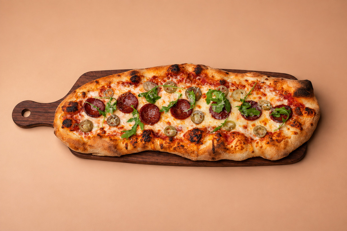 spicy sucuk flatbread